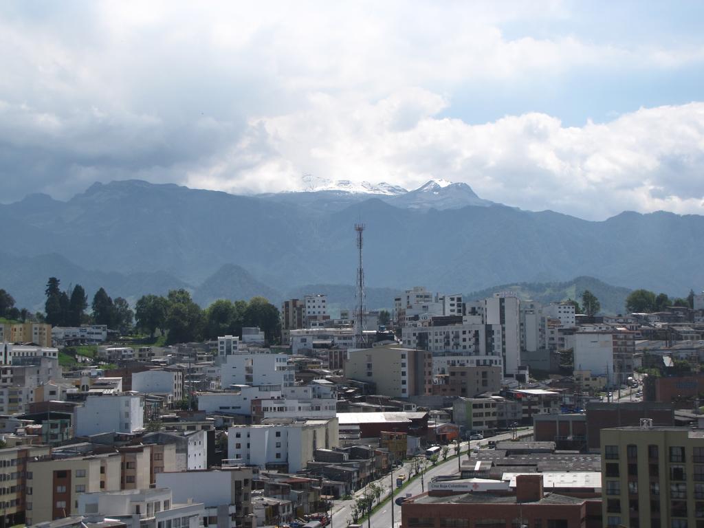 El Cable Hostal Manizales Exteriör bild